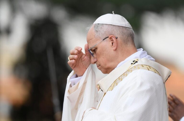 Krisztus Teste az örök élet kenyere: XIV. Leó pápa homíliája Úrnapján 10 Krisztus Teste az örök élet kenyere: XIV. Leó pápa homíliája Úrnapján