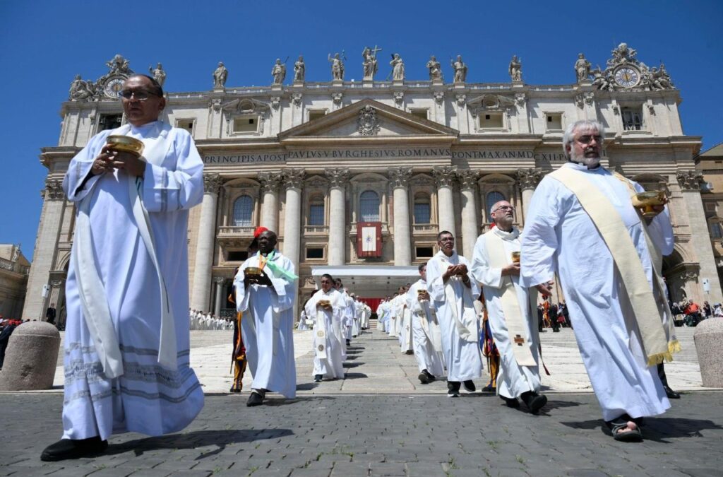 Pope Leo 2025 06 01 1 2