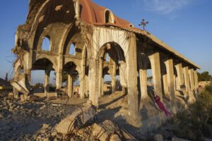 „A keresztény családok csak napi egyszeri étkezést engedhetnek meg maguknak” — Szíriát a háború és a szegénység jellemzi