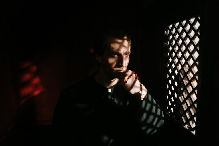 Elvégeztem a szentgyónást, mégis megmaradt a bűnösség érzése, miért? 7 Elvégeztem a szentgyónást, mégis megmaradt a bűnösség érzése, miért?