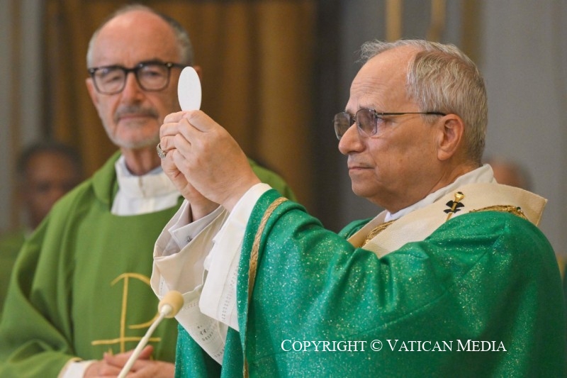 XIV. Leo papa szentmise Castel Gandolfoban 1
