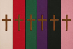 Miért viselnek a papok különböző színű miseruhákat?