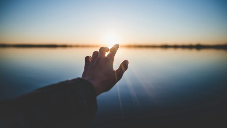 Hét egyszerű szabály szentektől a boldogságról 3 Hét egyszerű szabály szentektől a boldogságról