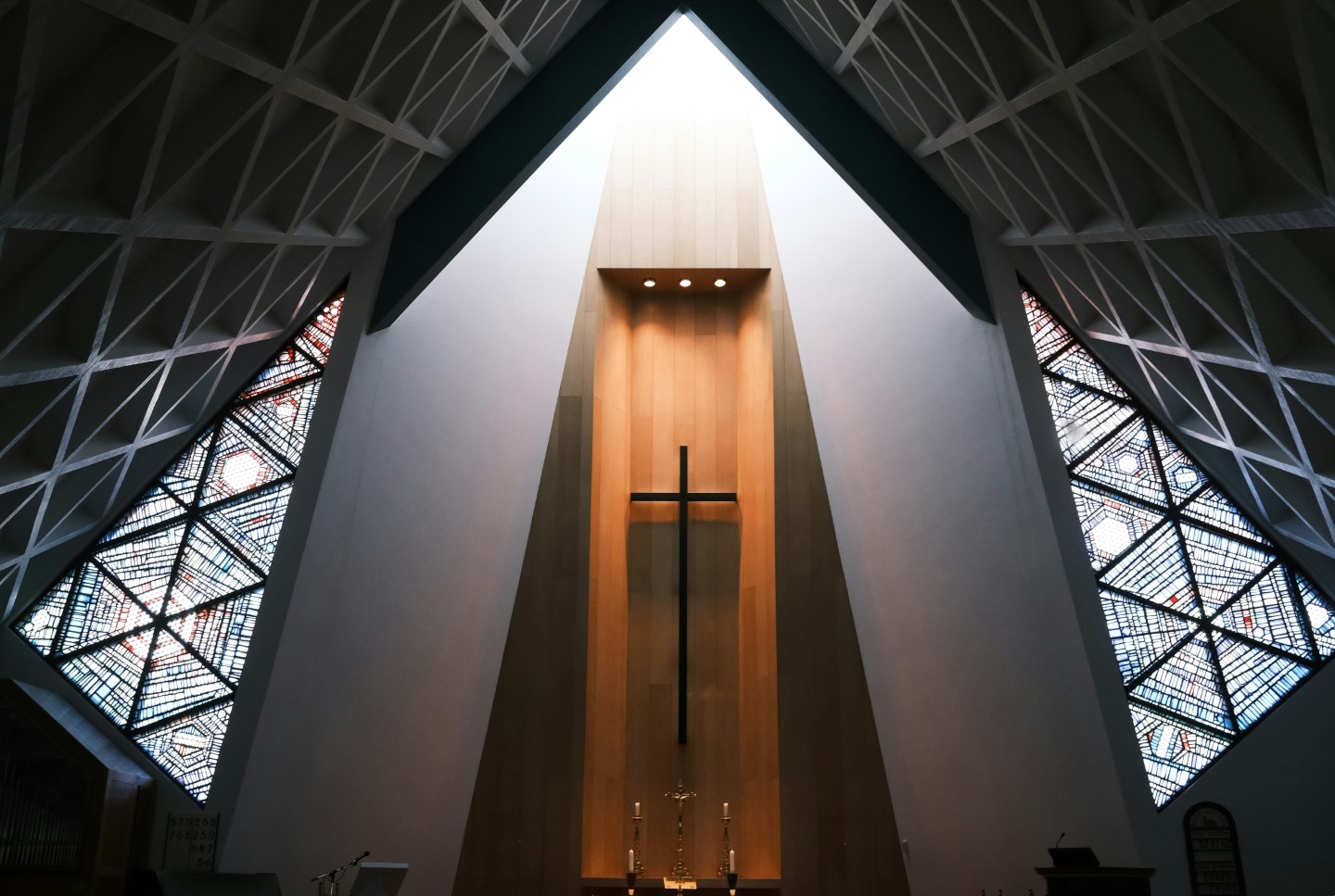 „Modern” – Azt mondta, modern? 1 sonia dauer RTSWJpbrWvA unsplash