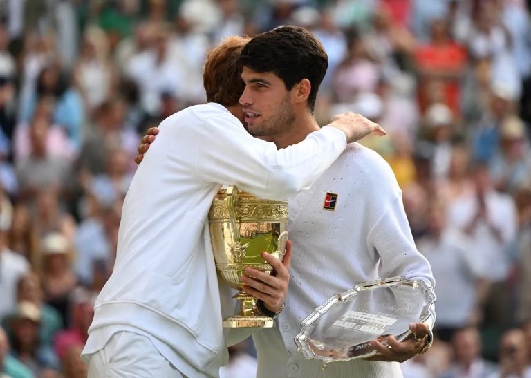 Testvéri barátság a füvön: Sinner, Alcaraz - Wimbledon 2025 3 Testvéri barátság a füvön: Sinner, Alcaraz – Wimbledon 2025
