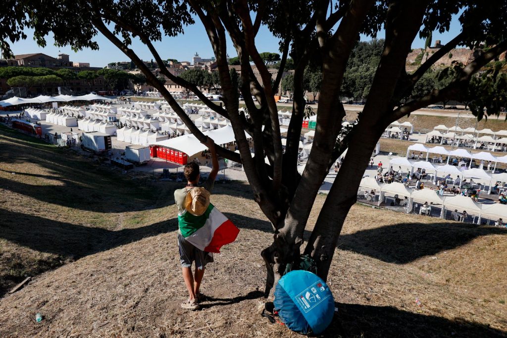 Fiatalok bűnbánati napja a Circus Maximus gyóntatófülkéiben: A változást magukon kezdik 2 fiatalok bunbanati napja 5