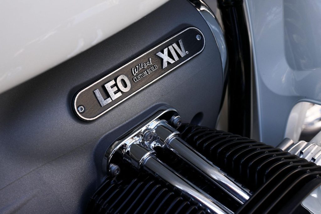 Ajándék BMW motor Leó pápának, melynek ára a madagaszkári gyermekeket segíti 4 542752909 1361196906014414 4732598501311995512 n