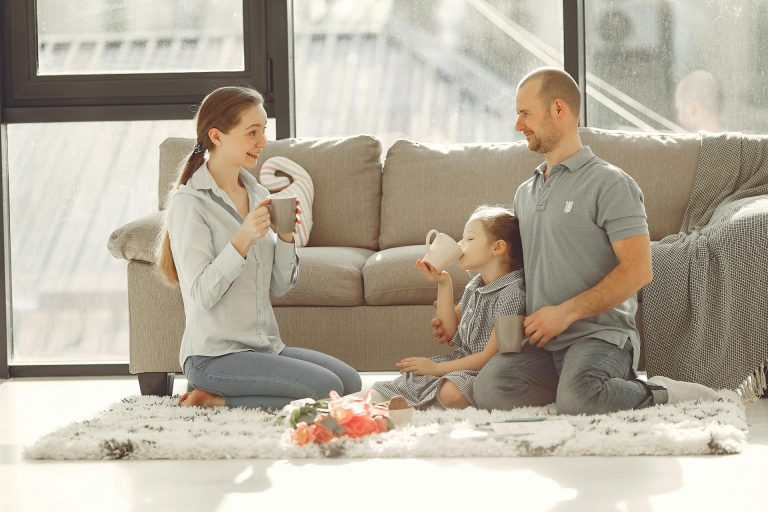 Morcos ébredés, kiabálás, veszekedés... Ez a tipp megváltoztatja a család reggeleinek hangulatát 8 Morcos ébredés, kiabálás, veszekedés… Ez a tipp megváltoztatja a család reggeleinek hangulatát