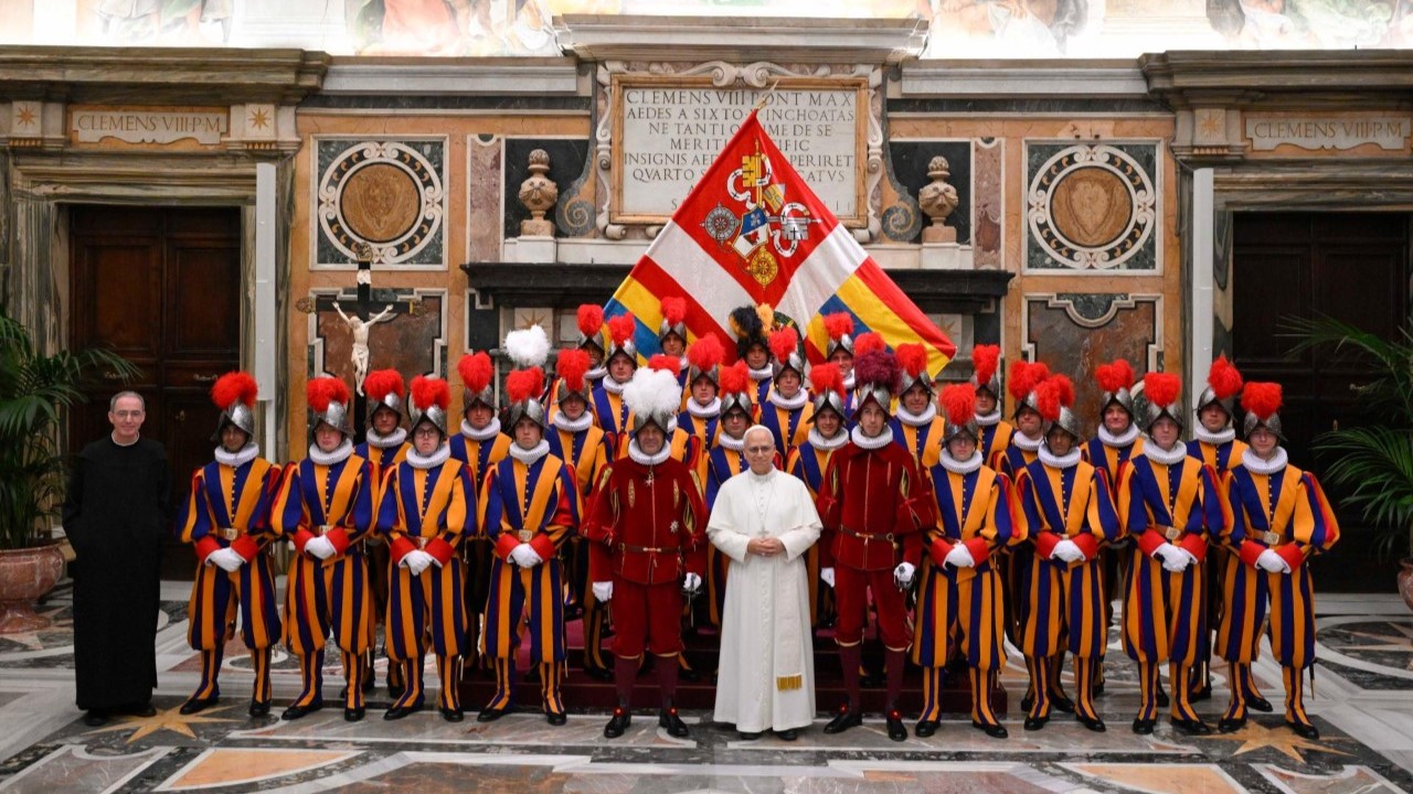 XIV. Leó pápa az újonc Svájci Gárdistákhoz: Legyetek a remény misszionáriusai! 1 558873001 1389793689821402 4607758131982791906 n