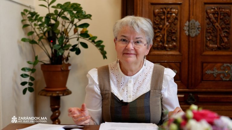 Eltörhet vagy erősödhet? A házastársi egység a nevelés alapja – Válaszkereső Pécsi Rita neveléskutatóval 3 Eltörhet vagy erősödhet? A házastársi egység a nevelés alapja – Válaszkereső Pécsi Rita neveléskutatóval