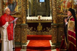 Leó pápa és Bartolomaiosz pátriárka közös istendicsérete a Szent György székesegyházban