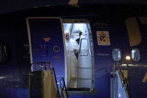 Leó pápa törökországi apostoli útjának második napja a lelkipásztorkodás, a szegénygondozás és az ökumenikus küldetés összefüggésében