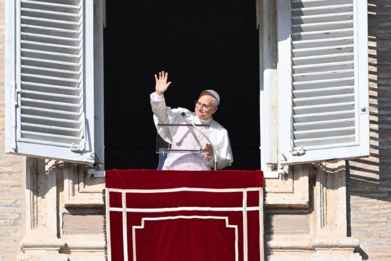 XIV. Leó pápa Úrangyala imája: A béke mindig lehetséges! 1 XIV. Leó pápa Úrangyala imája: A béke mindig lehetséges!