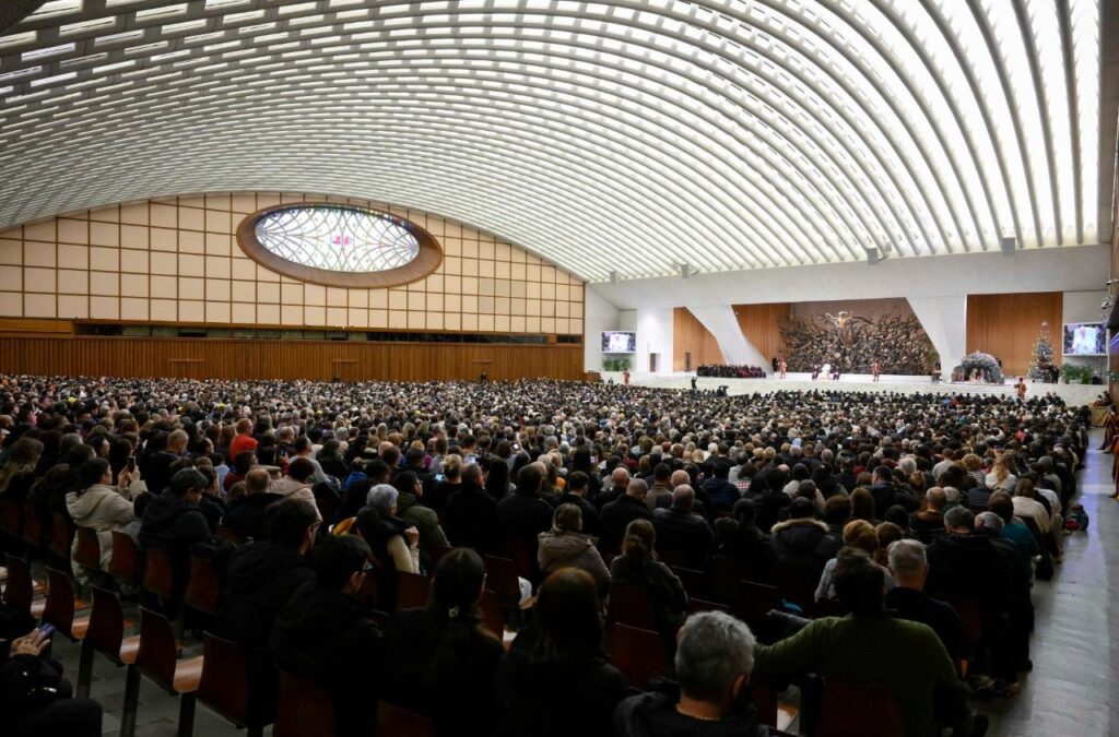 Leó pápa új katekézis-sorozatot kezdett a II. vatikáni zsinat dokumentumairól 5 611675328 1477091791091591 4707848343251770270 n