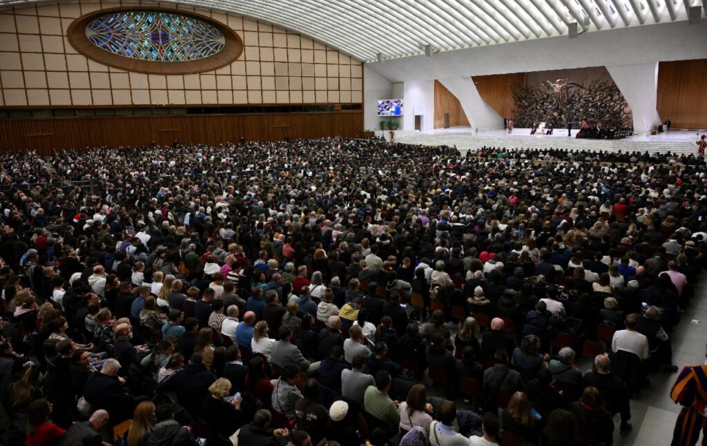 Leó pápa katekézise: Jézus teljes embersége mondja ki nekünk az Atya igazságát 2 616065264 1488697439931026 6425449786850033954 n