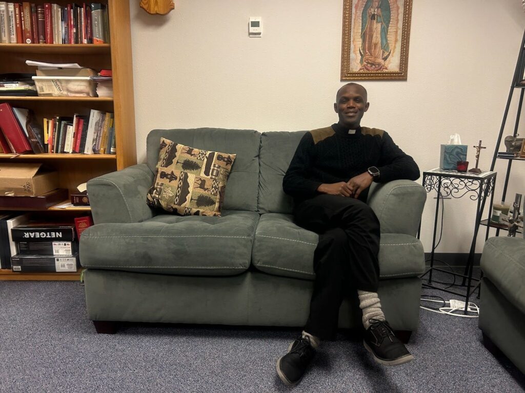 Alaszka nigeriai atya