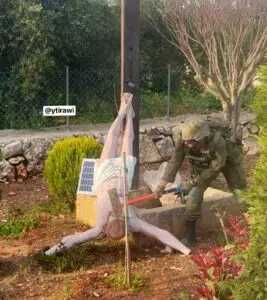 A szentföldi püspökök elítélik azt a fényképet, amelyen egy izraeli katona összetöri a mi Urunk Jézus Krisztus szobrát