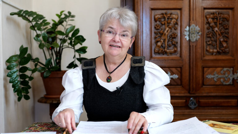 Valaszkeresok 18.00 00 00 08.Still012