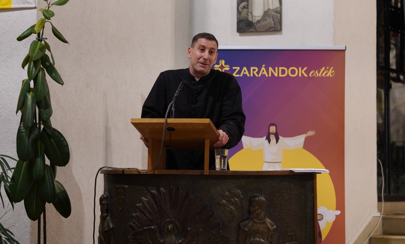 20 ok, amiért nem imádkozunk eleget – Simon Dávid atya előadása az imaélet mélységéről 1 Simon David Zarandok est 2026 aprilis 30 v2 Egyedi