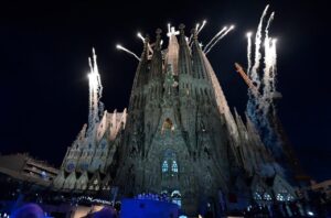 Sagrada Família: Gaudí halála után száz évvel a pápa megáldotta a Krisztus-tornyot 1 Sagrada Família: Gaudí halála után száz évvel a pápa megáldotta a Krisztus-tornyot