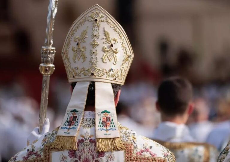 A Szent X. Piusz Papi Testvérület közzétette a július 1-jén püspökké szentelendő papok nevét 1 fsspx puspokszenteles