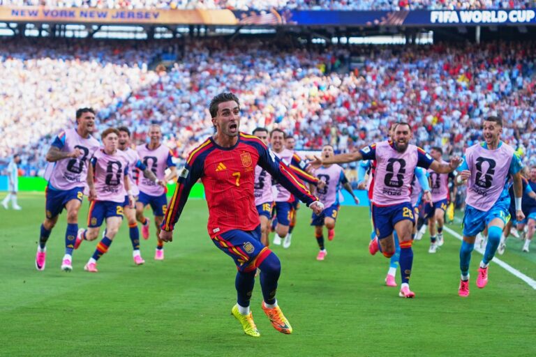 Ferrán Torres, a katolikus csatár, aki megnyerte a világkupát Spanyolországnak 11 Ferran Torres vb gol ima Egyedi