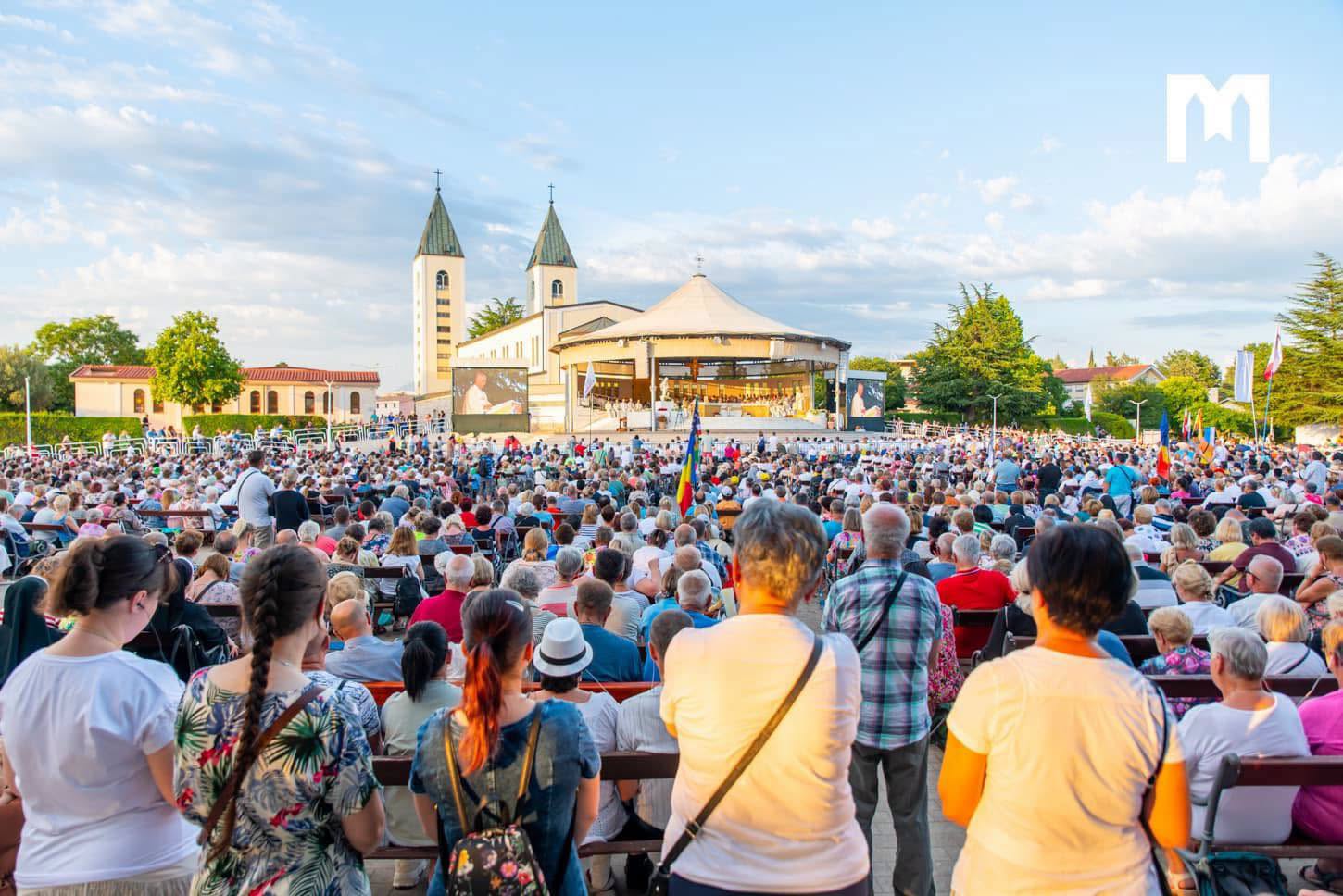 Harminc országból érkeztek zarándokok a medjugorjei Mária-jelenések megünneplésére 1 Medjugorje 45