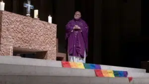 Az áldásra vonatkozó útmutató hűségkonfliktushoz vezet: müncheni papok levele Marx bíborosnak 8 Az áldásra vonatkozó útmutató hűségkonfliktushoz vezet: müncheni papok levele Marx bíborosnak