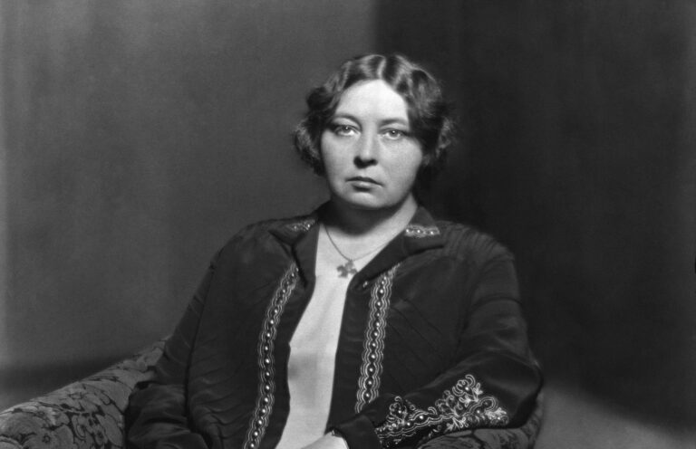 „Valóban rászorulunk a szentek bölcsességére” – Sigrid Undset újrafelfedezése 1 Sigrid Undset 1