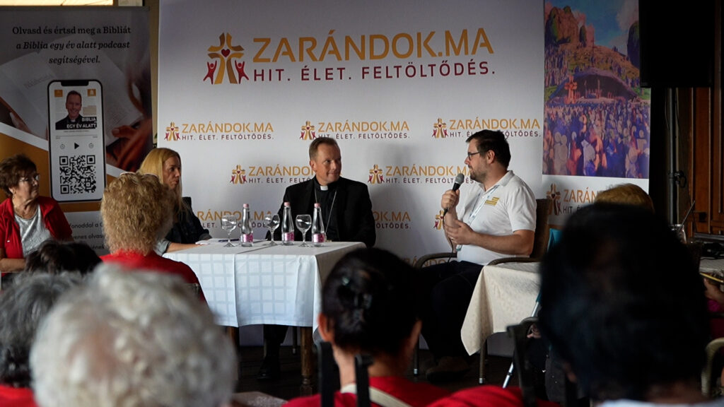 „A vágyam az, hogy Isten igéje minden emberhez jusson el” – Biblia egy év alatt közönségtalálkozó Kaposváron 4 2026.09.18 Kaposvar BIY kozonsegtalalkozo v 10