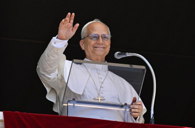 XIV. Leó pápát hamarosan tüdőműtétnek vetik alá 1 Leo papa Urangyala 1011 b