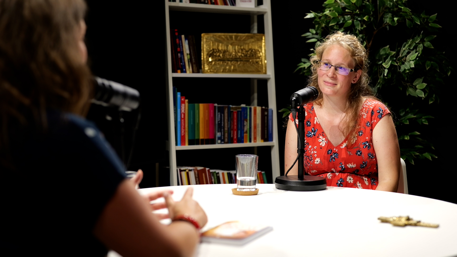 „Nem tökéletes, hanem Isten szíve szerinti anya szeretnék lenni” – Lábánné Hollai Katalin a NőiTérErő podcastben 1 S04E02
